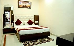 Hotel Hari Palace